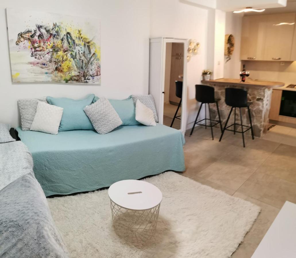 Near Beach Studio Kaštela المظهر الخارجي الصورة