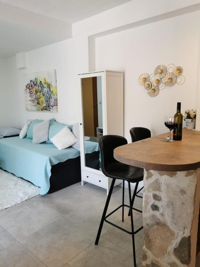 Near Beach Studio Kaštela المظهر الخارجي الصورة