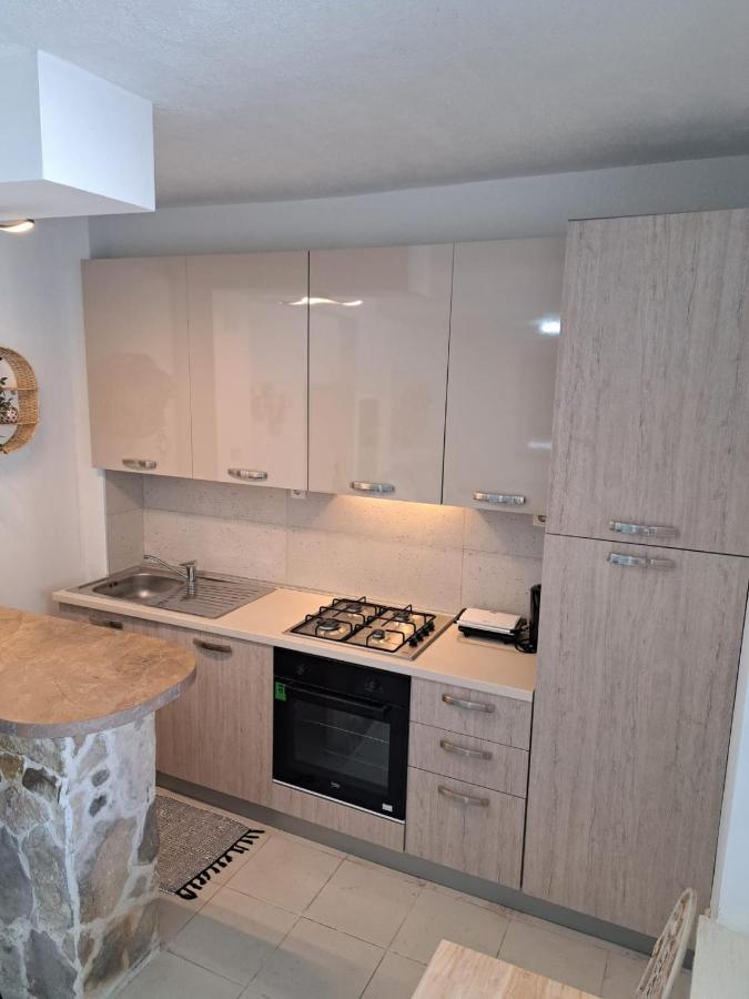 Near Beach Studio Kaštela المظهر الخارجي الصورة